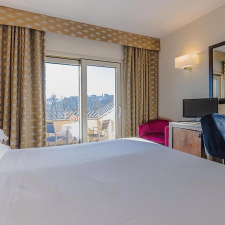 Fh55 Grand Hotel Mediterraneo Florence Ngoại thất bức ảnh