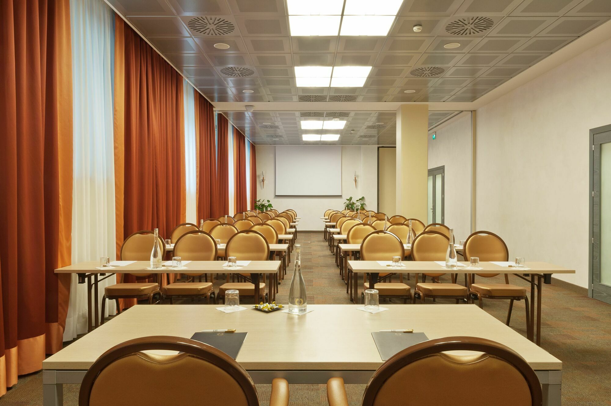 Fh55 Grand Hotel Mediterraneo Florence Ngoại thất bức ảnh